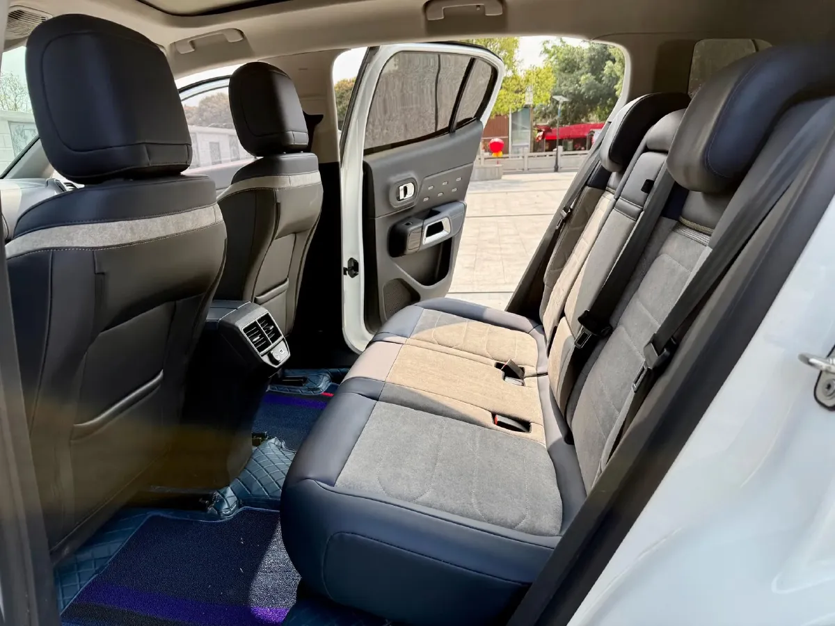 2022 Geely Monjaro 1.5T 150HP L3 3DHT Hybrid,autocango,china used car exporter,china ev exporter,chinese used car exporter,chinese used ev exporter