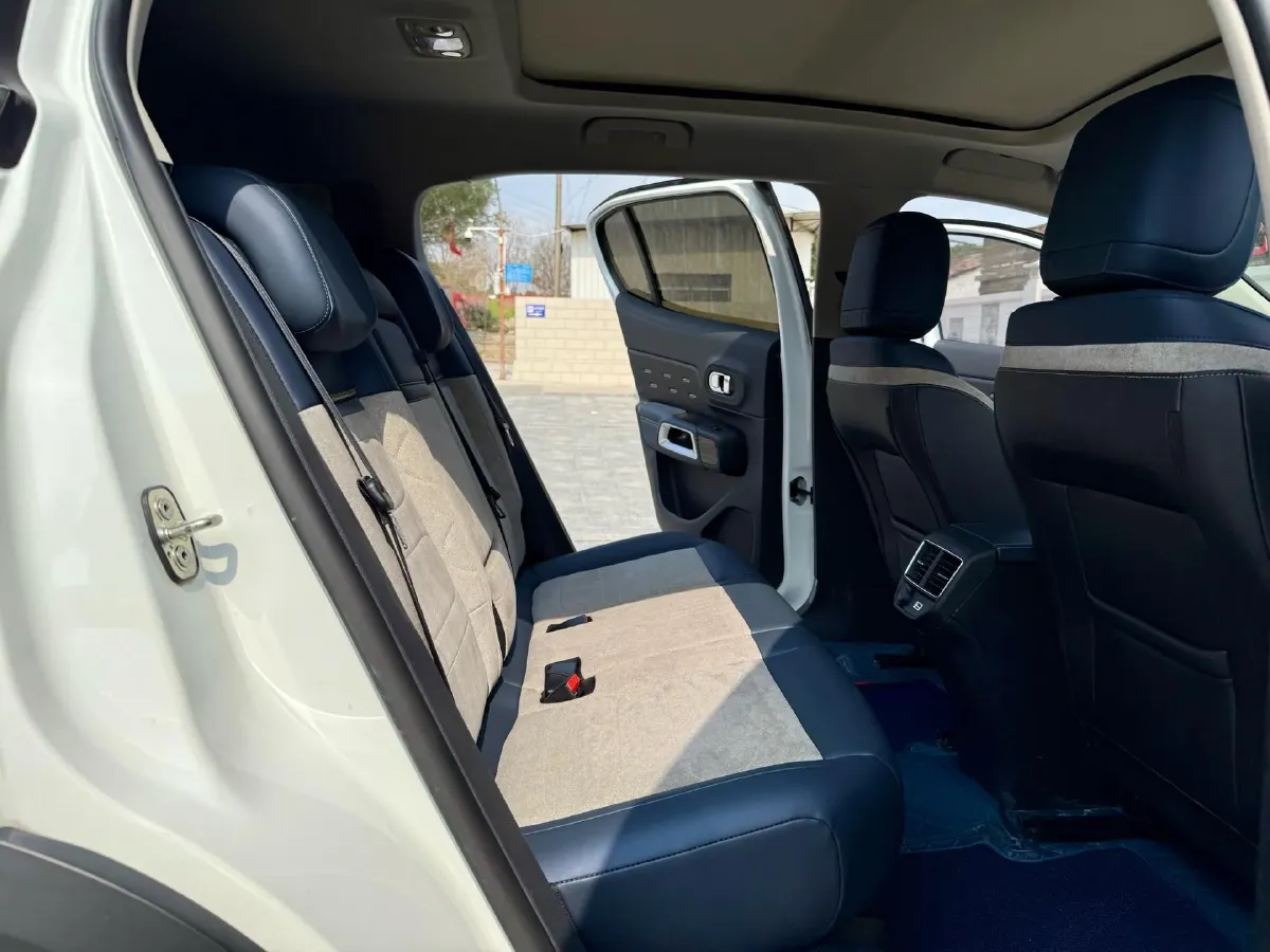 2022 Geely Monjaro 1.5T 150HP L3 3DHT Hybrid,autocango,china used car exporter,china ev exporter,chinese used car exporter,chinese used ev exporter