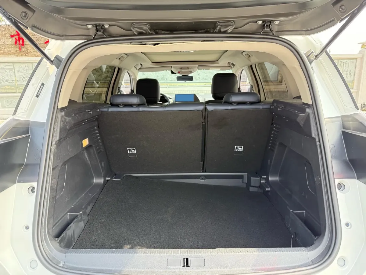 2022 Geely Monjaro 1.5T 150HP L3 3DHT Hybrid,autocango,china used car exporter,china ev exporter,chinese used car exporter,chinese used ev exporter