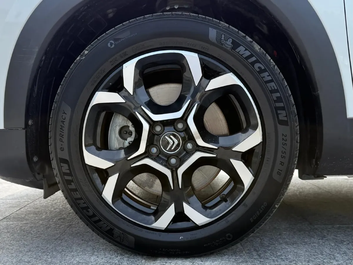 2022 Geely Monjaro 1.5T 150HP L3 3DHT Hybrid,autocango,china used car exporter,china ev exporter,chinese used car exporter,chinese used ev exporter