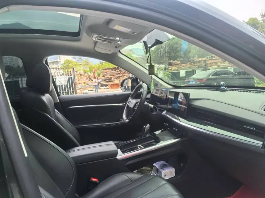 2022 Roewe RX5 MAX 1.5T 181HP L4 6AT,autocango,china used car exporter,china ev exporter,chinese used car exporter,chinese used ev exporter