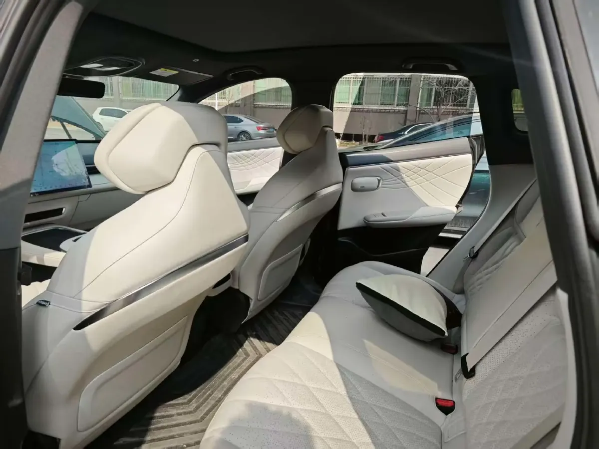 2023 Deepal S07 1.5L 95HP L4 REEV 31.73KWH,autocango,china used car exporter,china ev exporter,chinese used car exporter,chinese used ev exporter