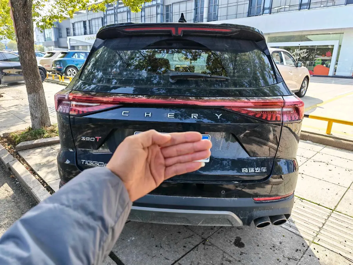 2024 Chery Tiggo 8 PRO 2.0T 254HP L4 7DCT,autocango,china used car exporter,china ev exporter,chinese used car exporter,chinese used ev exporter