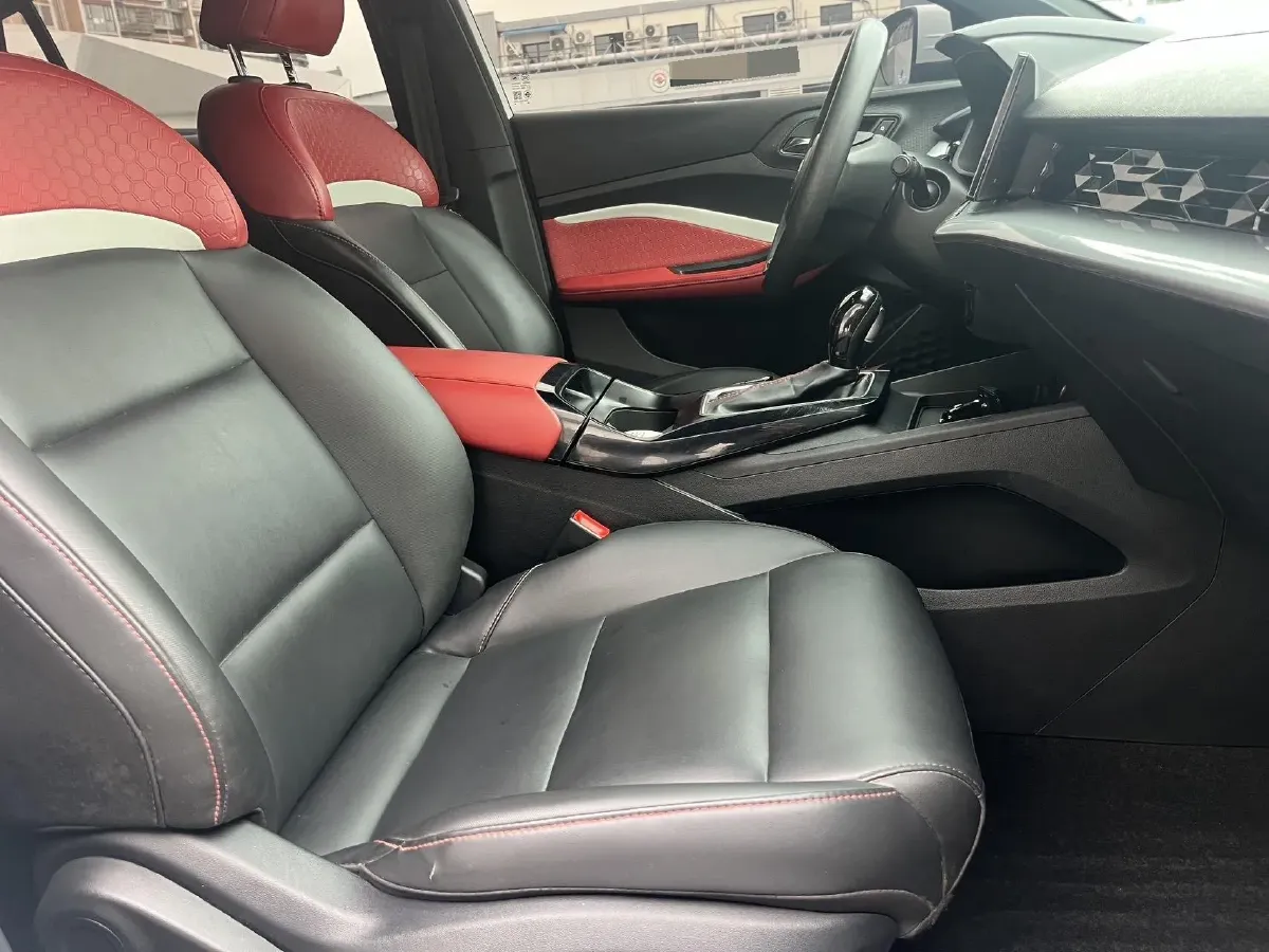 2021 MG 5 1.5L 120HP L4 CVT,autocango,china used car exporter,china ev exporter,chinese used car exporter,chinese used ev exporter