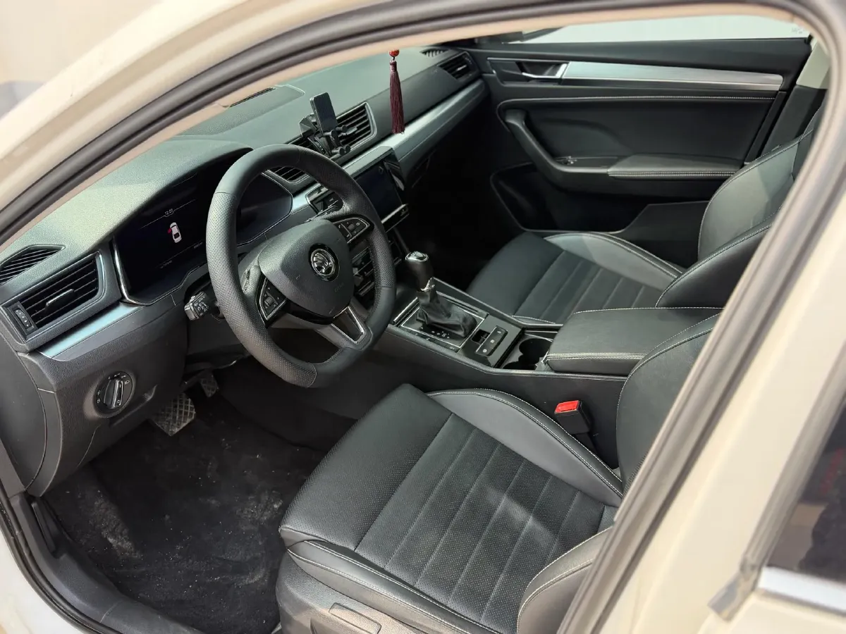 2019 BYD Song MAX 1.5T 154HP L4 6DCT PHEV 15.98KWH,autocango,china used car exporter,china ev exporter,chinese used car exporter,chinese used ev exporter