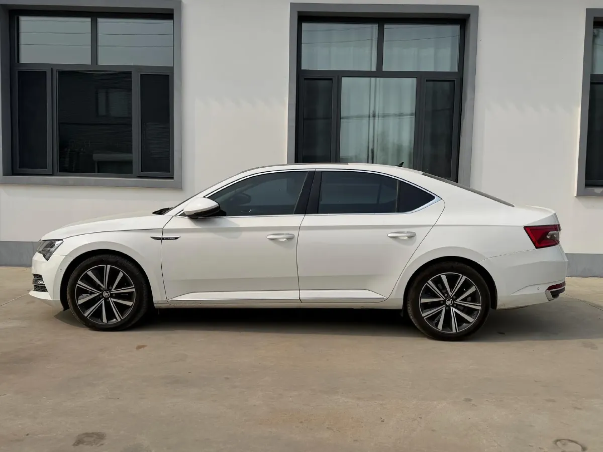2019 BYD Song MAX 1.5T 154HP L4 6DCT PHEV 15.98KWH,autocango,china used car exporter,china ev exporter,chinese used car exporter,chinese used ev exporter