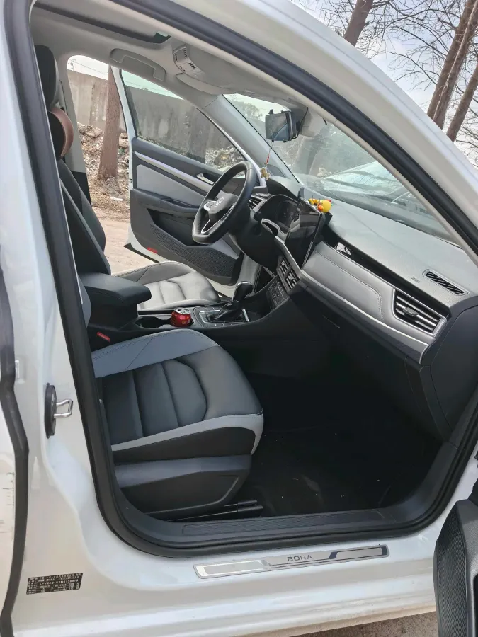 2023 Volkswagen Bora 1.4T 150HP L4 7DCT,autocango,china used car exporter,china ev exporter,chinese used car exporter,chinese used ev exporter