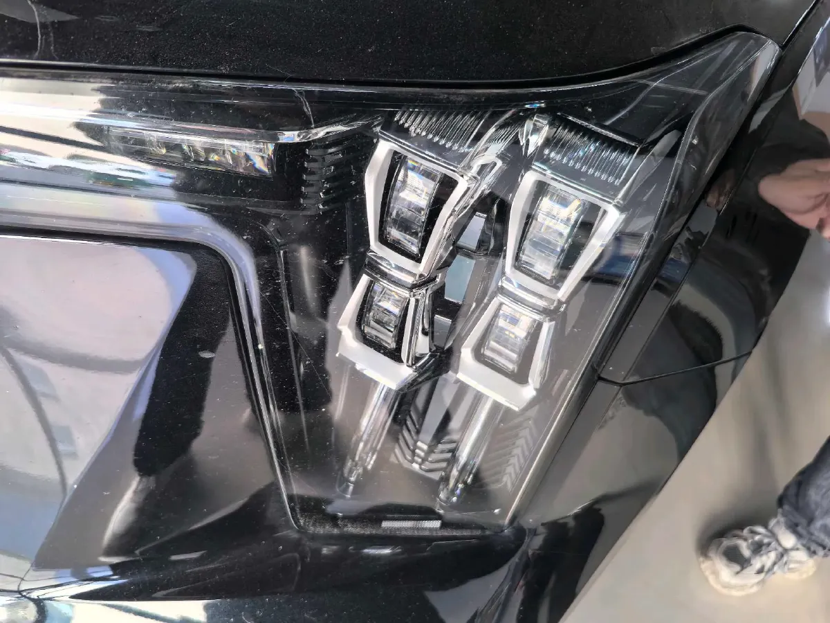 2022 GAC Trumpchi GS8 2.0T 252HP L4 8AT,autocango,china used car exporter,china ev exporter,chinese used car exporter,chinese used ev exporter