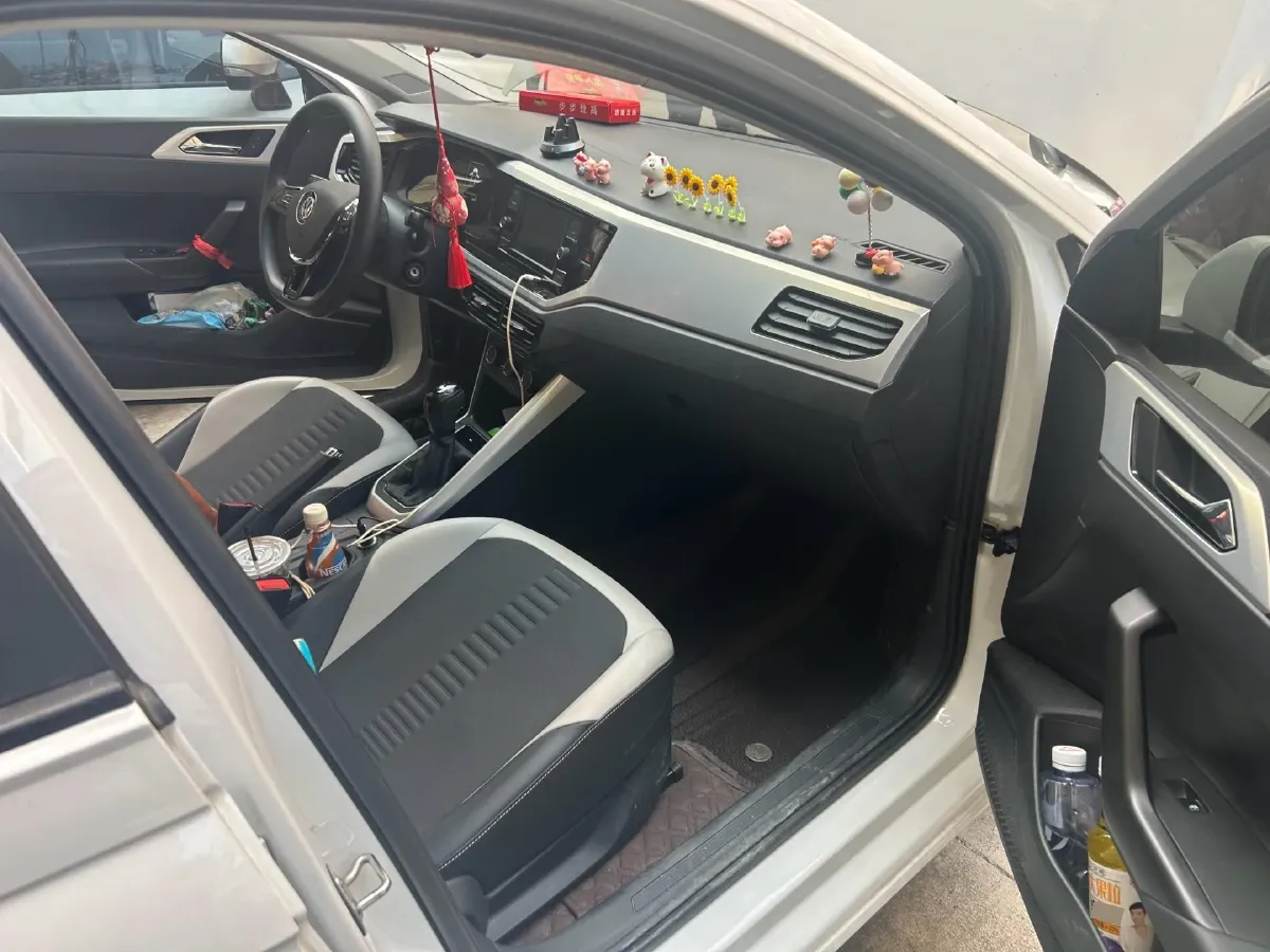 2019 Volkswagen Polo 1.5L 113HP L4 6AT,autocango,china used car exporter,china ev exporter,chinese used car exporter,chinese used ev exporter