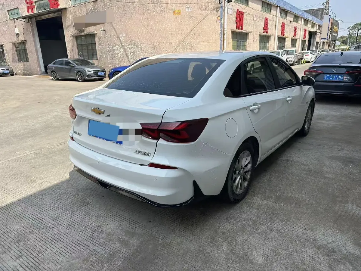 2023 Chevrolet Monza 1.5L 113HP L4 6DCT,autocango,china used car exporter,china ev exporter,chinese used car exporter,chinese used ev exporter