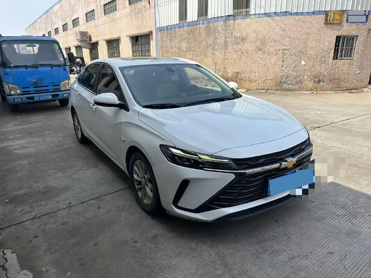 2023 Chevrolet Monza 1.5L 113HP L4 6DCT,autocango,china used car exporter,china ev exporter,chinese used car exporter,chinese used ev exporter