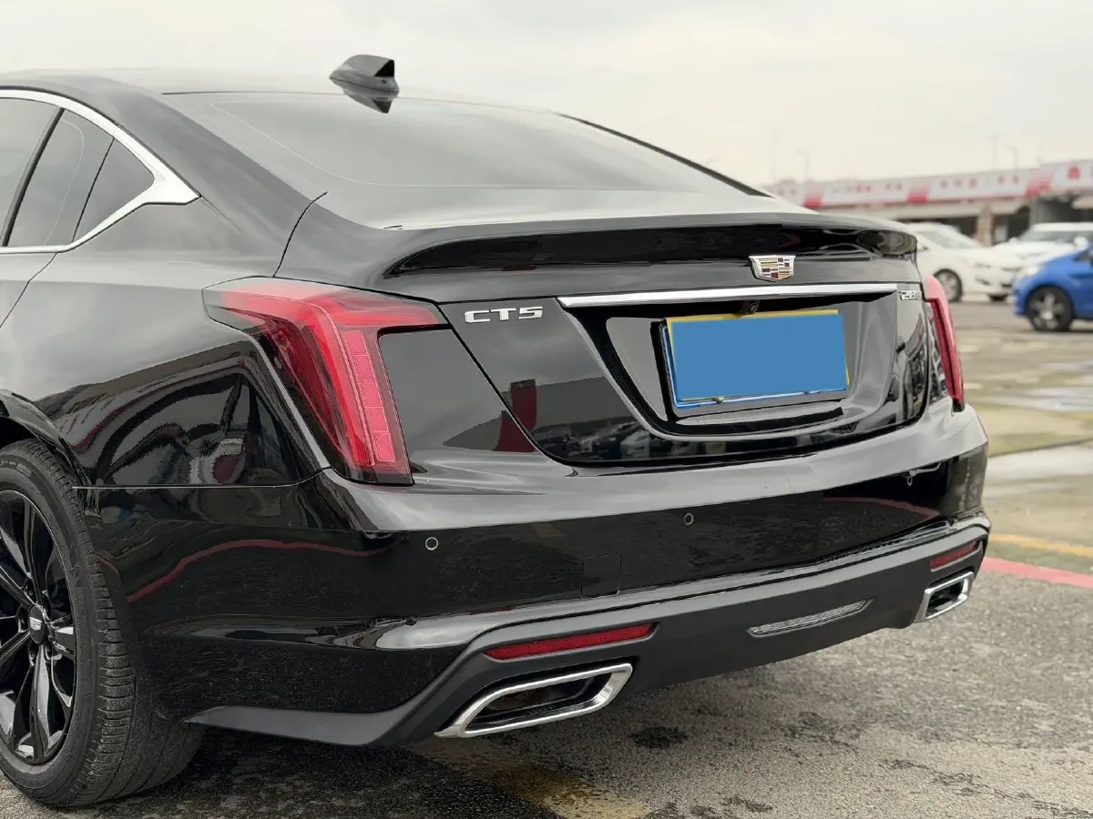 2024 Cadillac CT5 2.0T 237HP L4 10AT,autocango,china used car exporter,china ev exporter,chinese used car exporter,chinese used ev exporter
