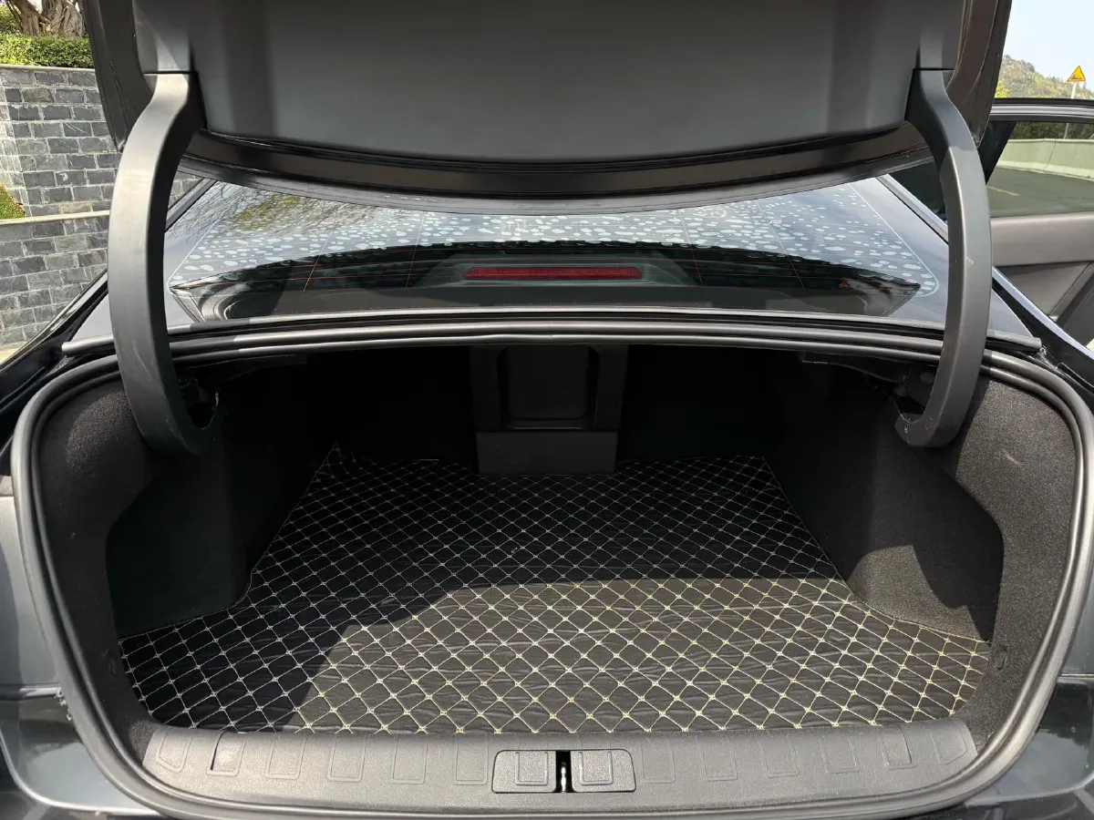 2021 Citroen C6 1.8T 211HP L4 8AT,autocango,china used car exporter,china ev exporter,chinese used car exporter,chinese used ev exporter