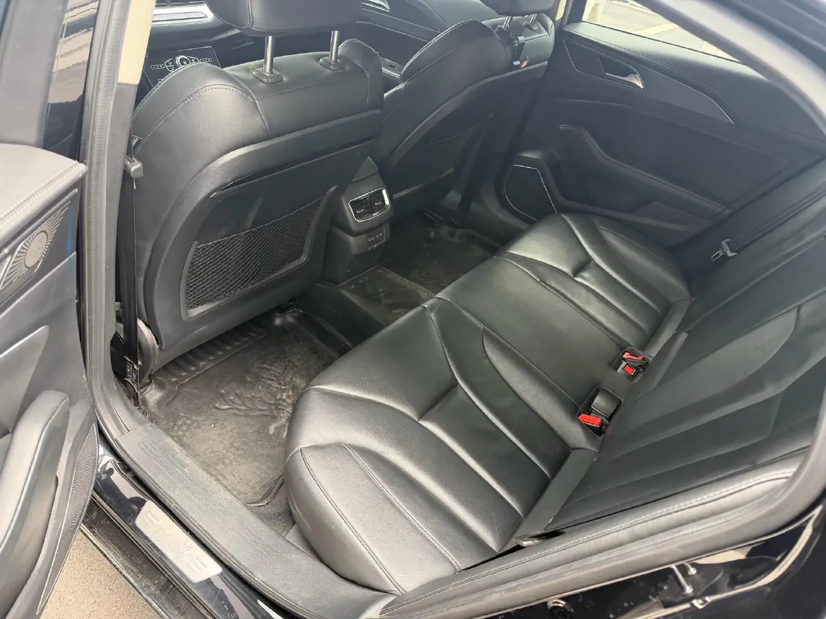 2020 HongQi H5 1.5T 169HP L4 7DCT,autocango,china used car exporter,china ev exporter,chinese used car exporter,chinese used ev exporter