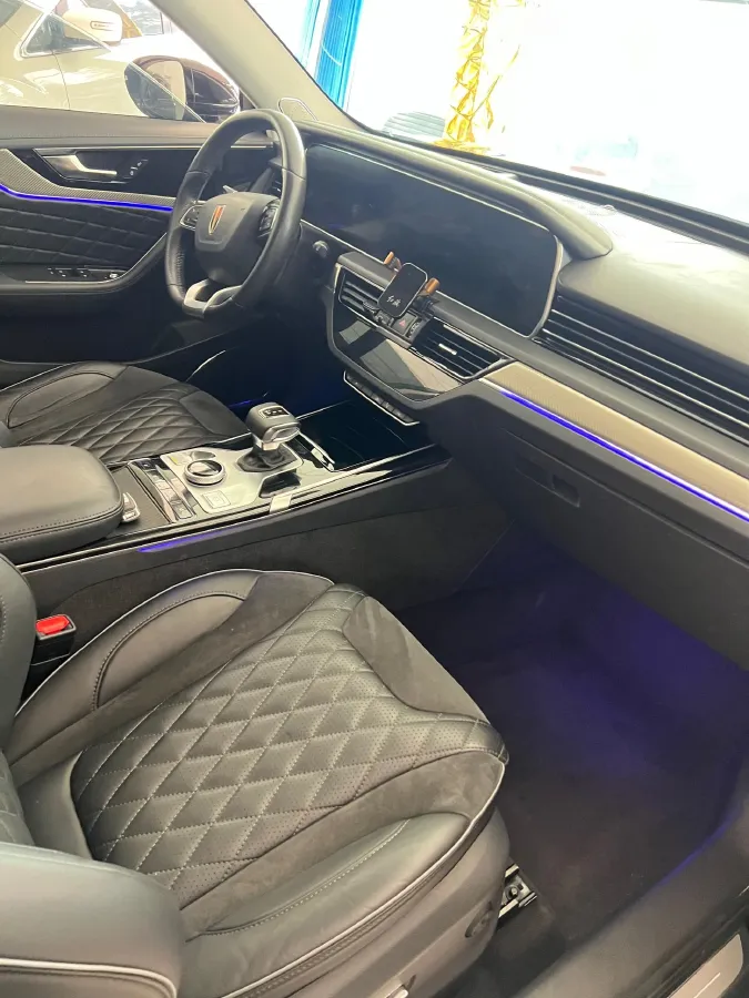 2022 HongQi HS5 2.0T 224HP L4 6AT,autocango,china used car exporter,china ev exporter,chinese used car exporter,chinese used ev exporter