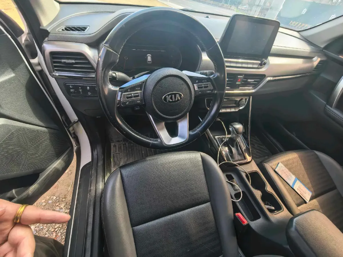 2018 Kia Sportage R 2.0L 160HP L4 6AT,autocango,china used car exporter,china ev exporter,chinese used car exporter,chinese used ev exporter