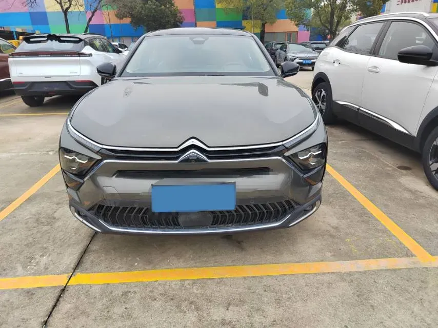 2021 Citroen C5 X 1.6T 175HP L4 8AT,autocango,china used car exporter,china ev exporter,chinese used car exporter,chinese used ev exporter