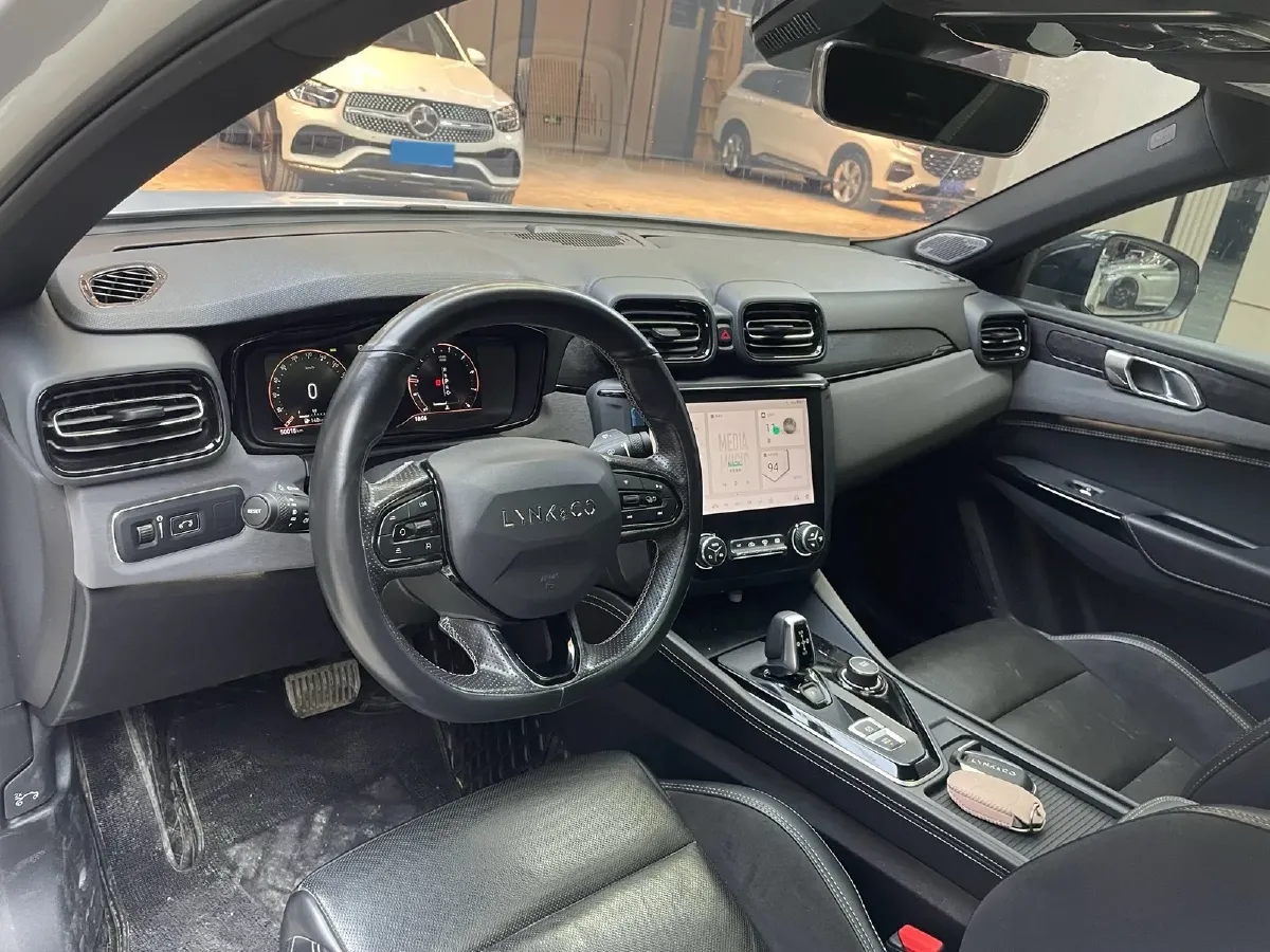 2022 LYNK&CO 03 2.0T 190HP L4 7DCT,autocango,china used car exporter,china ev exporter,chinese used car exporter,chinese used ev exporter