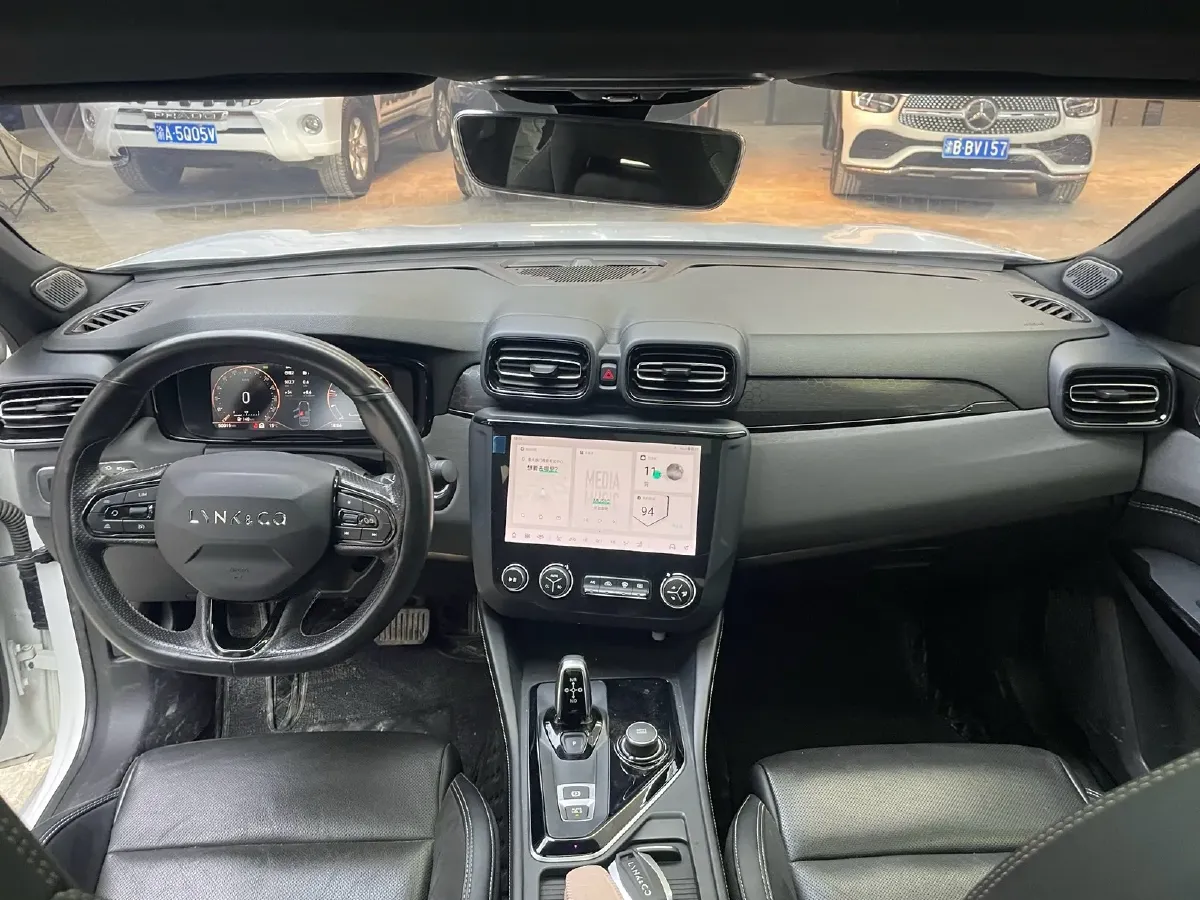 2022 LYNK&CO 03 2.0T 190HP L4 7DCT,autocango,china used car exporter,china ev exporter,chinese used car exporter,chinese used ev exporter