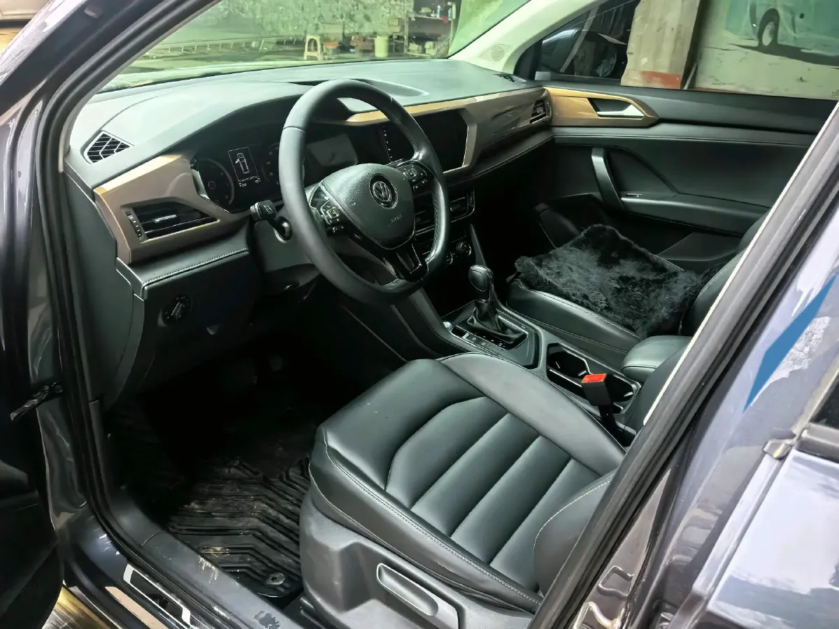 2020 Volkswagen Tharu 1.4T 150HP L4 7DCT,autocango,china used car exporter,china ev exporter,chinese used car exporter,chinese used ev exporter