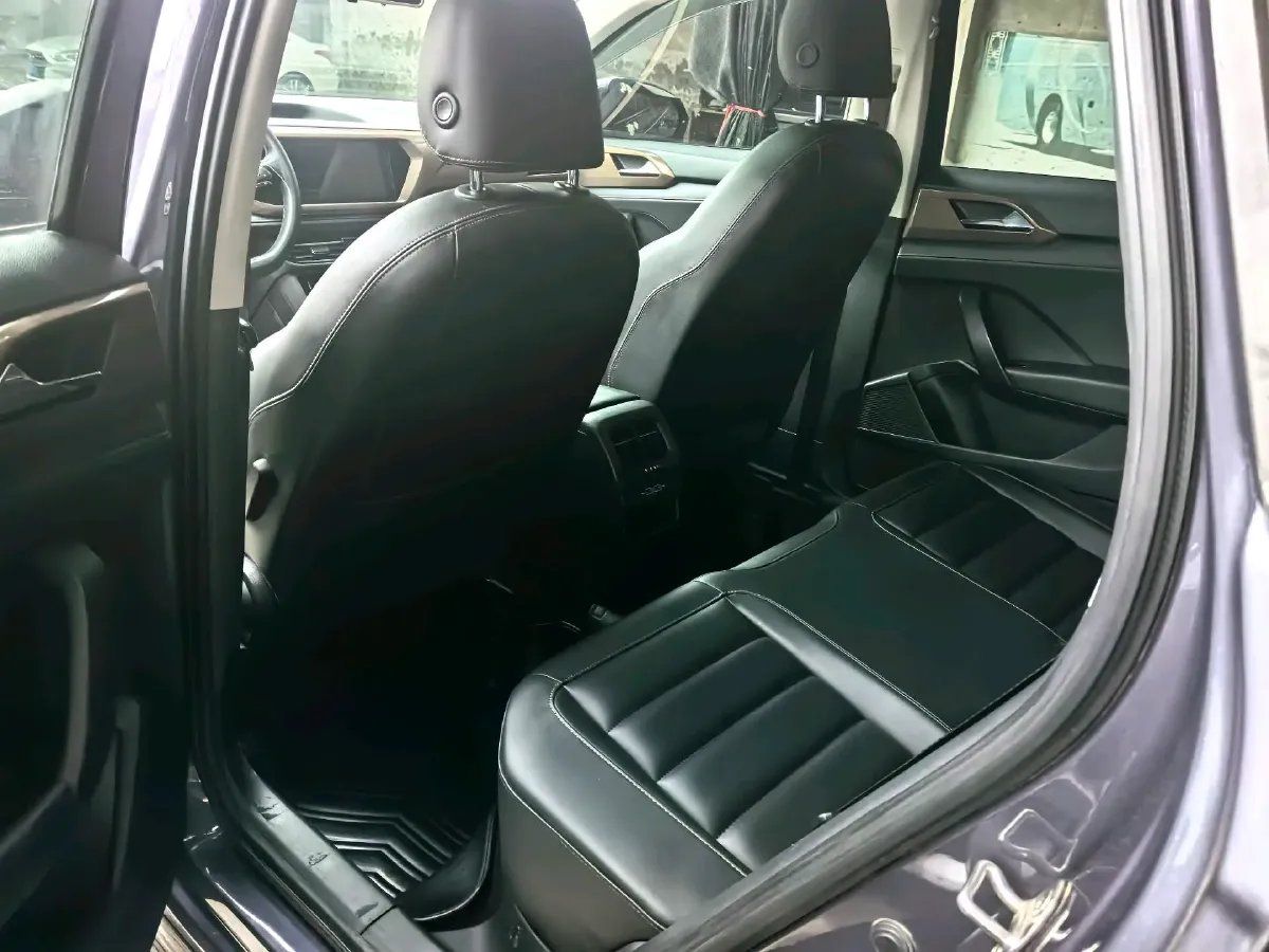 2020 Volkswagen Tharu 1.4T 150HP L4 7DCT,autocango,china used car exporter,china ev exporter,chinese used car exporter,chinese used ev exporter