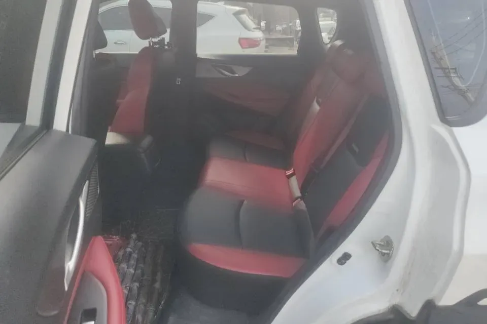 2022 ChangAn CS35 Plus 1.4T 160HP L4 7DCT,autocango,china used car exporter,china ev exporter,chinese used car exporter,chinese used ev exporter