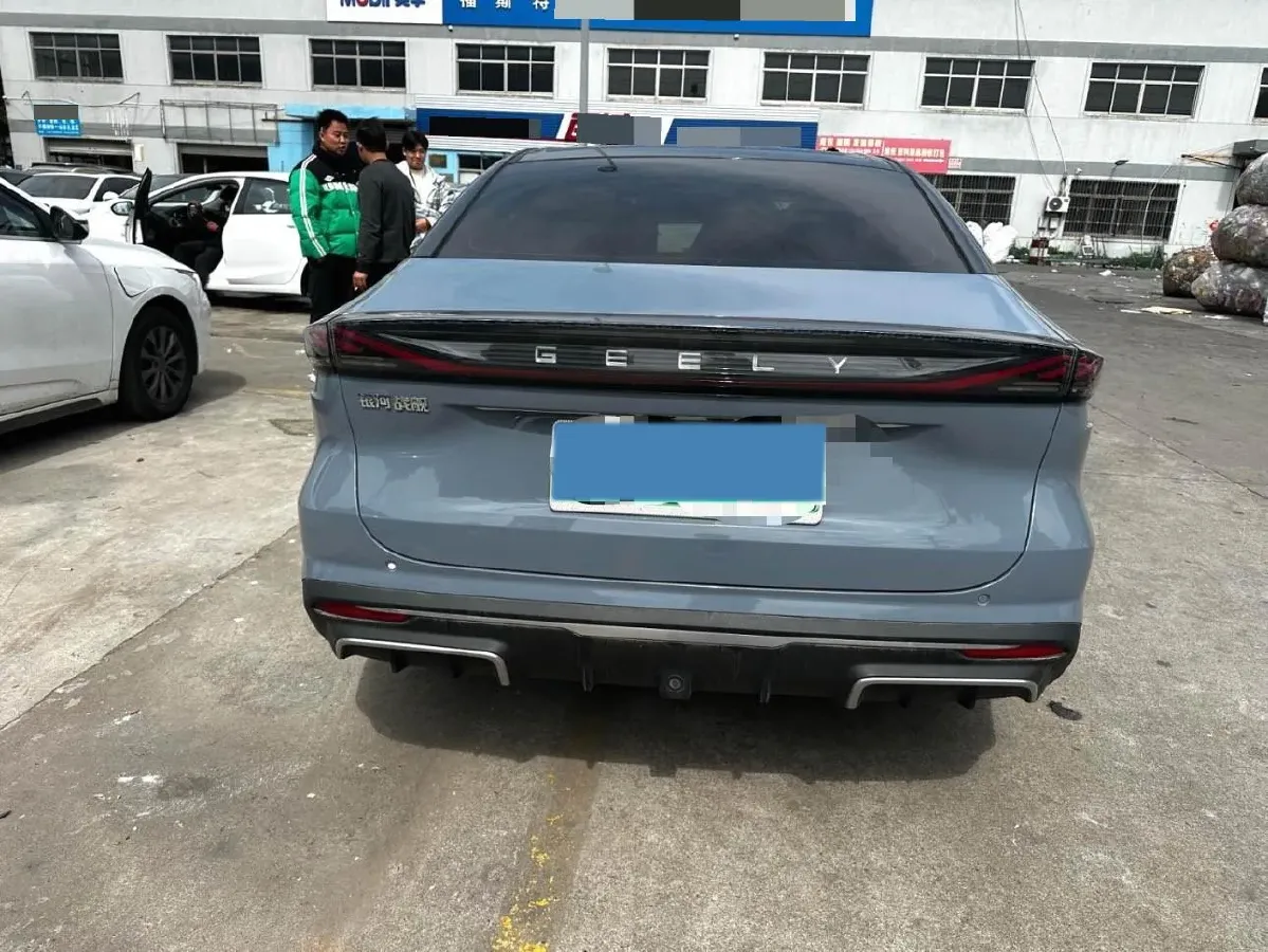 2024 Geely Galaxy L6 1.5T 163HP L4 3DHT PHEV,autocango,china used car exporter,china ev exporter,chinese used car exporter,chinese used ev exporter