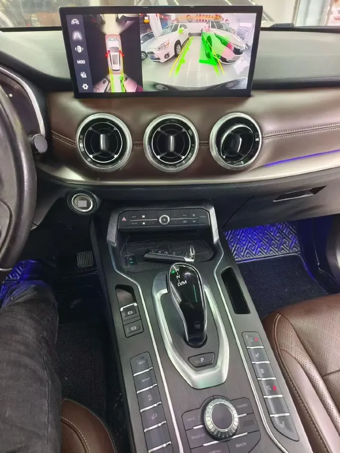 2019 WEY VV6 2.0T 224HP L4 7DCT,autocango,china used car exporter,china ev exporter,chinese used car exporter,chinese used ev exporter