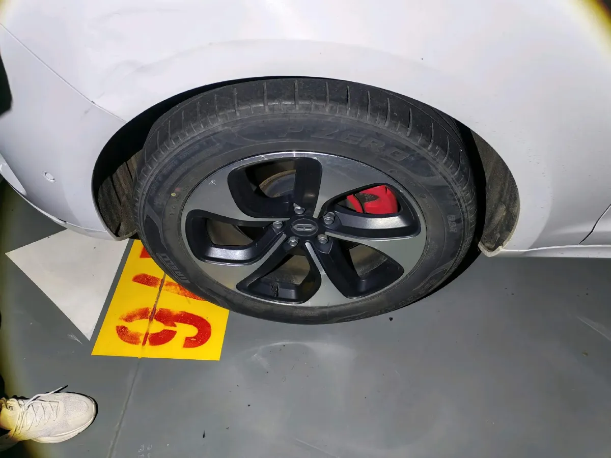 2022 JMC YuHu 7 2.0T 141HP L4 8AT,autocango,china used car exporter,china ev exporter,chinese used car exporter,chinese used ev exporter