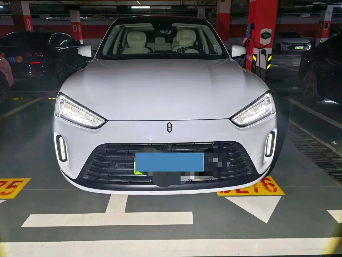 2022 JMC YuHu 7 2.0T 141HP L4 8AT,autocango,china used car exporter,china ev exporter,chinese used car exporter,chinese used ev exporter
