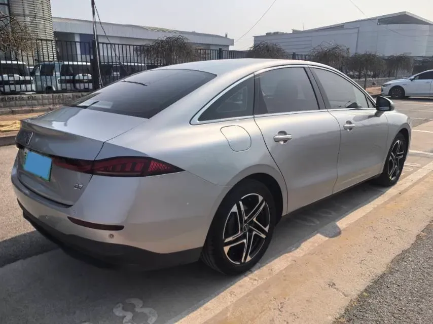 2023 Roewe D7 1.5L 112HP L4 1DHT PHEV 21.4KWH,autocango,china used car exporter,china ev exporter,chinese used car exporter,chinese used ev exporter