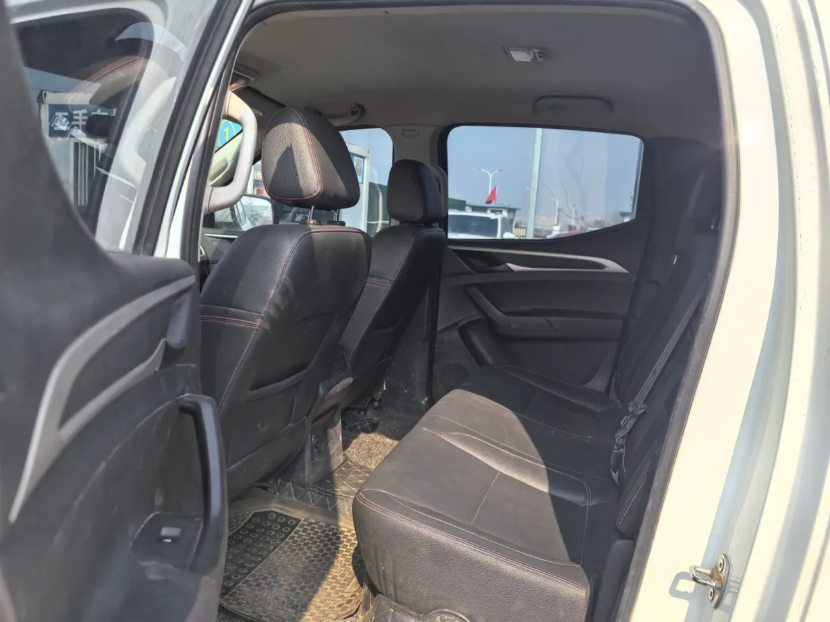 2017 MAXUS T60 2.0T 224HP L4 6AT,autocango,china used car exporter,china ev exporter,chinese used car exporter,chinese used ev exporter