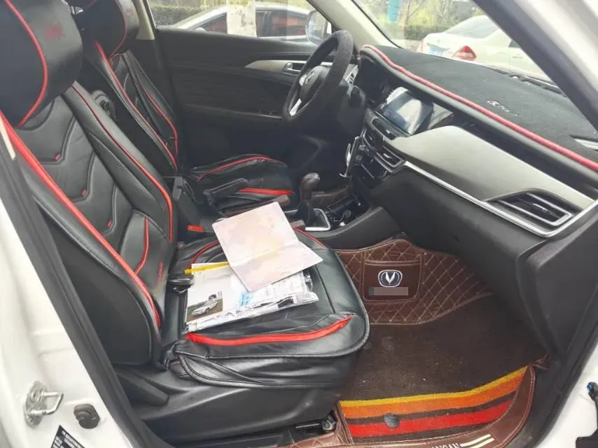 2019 ChangAn CS35 Plus 1.6L 128HP L4 5MT,autocango,china used car exporter,china ev exporter,chinese used car exporter,chinese used ev exporter