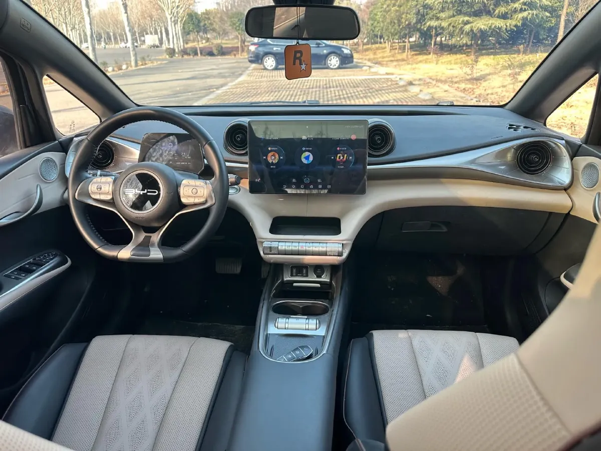 2023 BYD Dolphin BEV 44.928KWH,autocango,china used car exporter,china ev exporter,chinese used car exporter,chinese used ev exporter