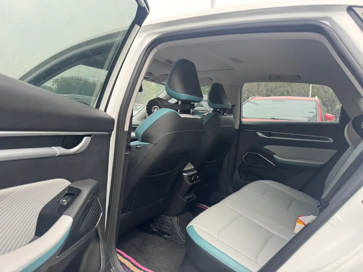 2023 Geely Emgrand 1.5L 127HP L4 CVT,autocango,china used car exporter,china ev exporter,chinese used car exporter,chinese used ev exporter