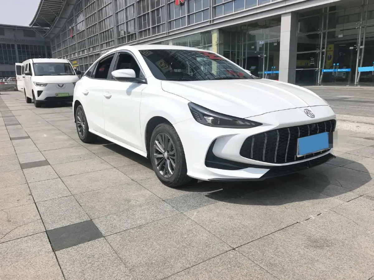 2025 MG 5 1.5L 129HP L4 CVT,autocango,china used car exporter,china ev exporter,chinese used car exporter,chinese used ev exporter