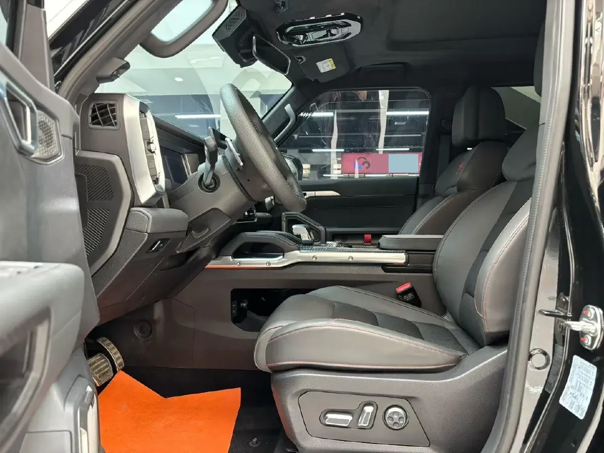 2023 Jetour Traveller 2.0T 254HP L4 7DCT,autocango,china used car exporter,china ev exporter,chinese used car exporter,chinese used ev exporter