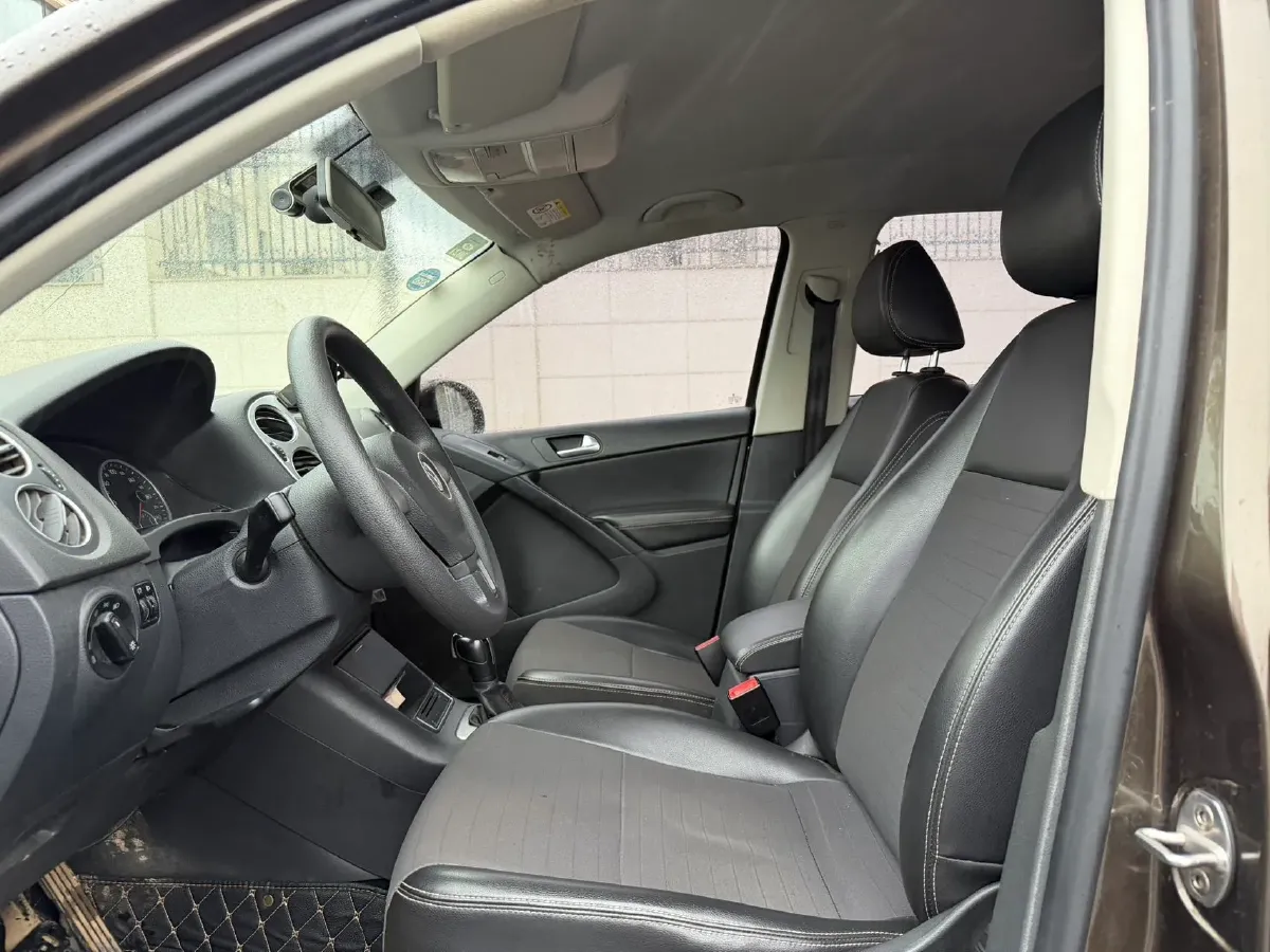 2017 MAXUS T60 2.0T 224HP L4 6AT,autocango,china used car exporter,china ev exporter,chinese used car exporter,chinese used ev exporter