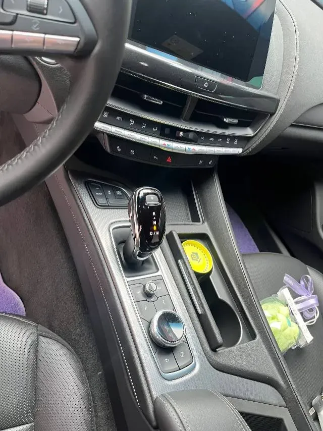 2022 Cadillac CT5 2.0T 237HP L4 10AT,autocango,china used car exporter,china ev exporter,chinese used car exporter,chinese used ev exporter