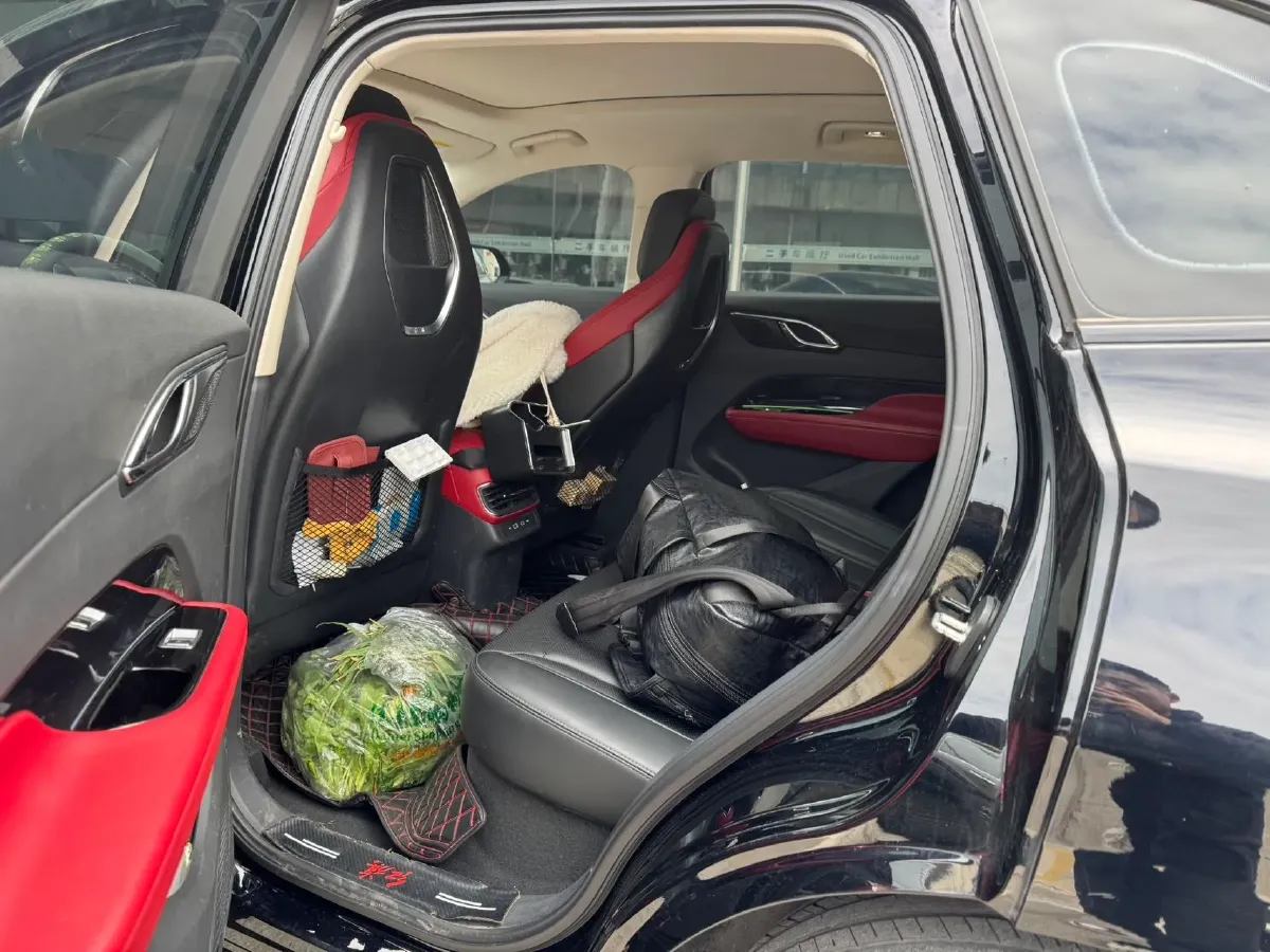 2023 HongQi HS3 1.5T 169HP L4 7DCT,autocango,china used car exporter,china ev exporter,chinese used car exporter,chinese used ev exporter