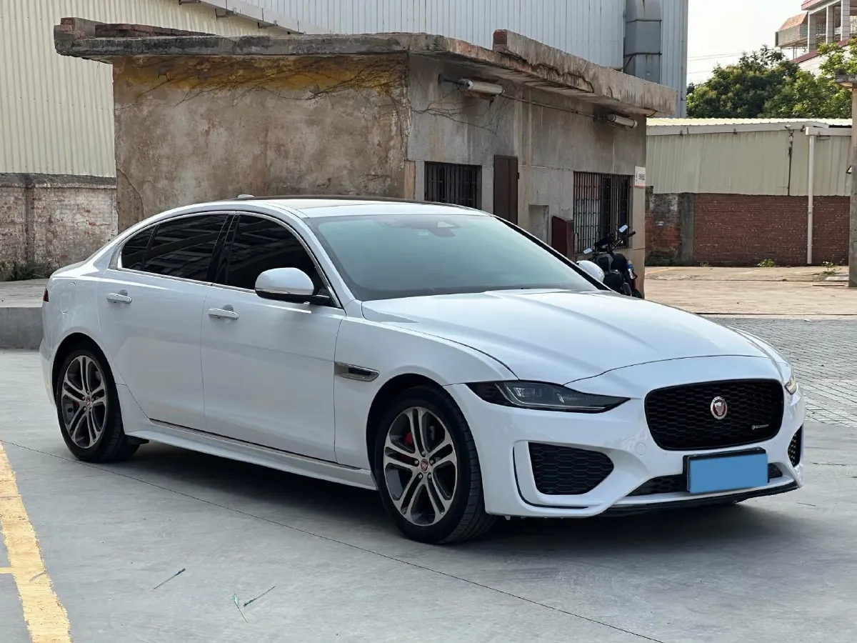 2021 Jaguar XEL 2.0T 250HP L4 8AT,autocango,china used car exporter,china ev exporter,chinese used car exporter,chinese used ev exporter