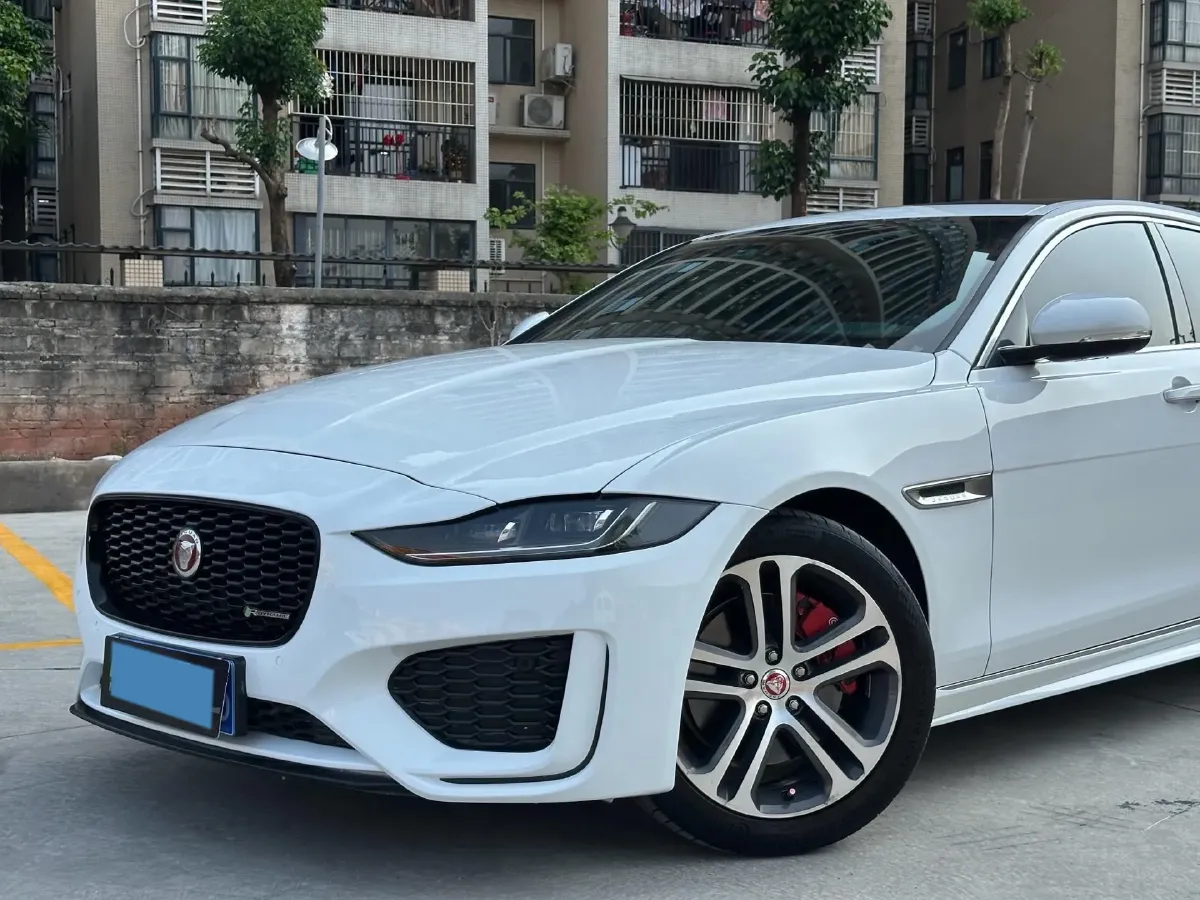 2021 Jaguar XEL 2.0T 250HP L4 8AT,autocango,china used car exporter,china ev exporter,chinese used car exporter,chinese used ev exporter