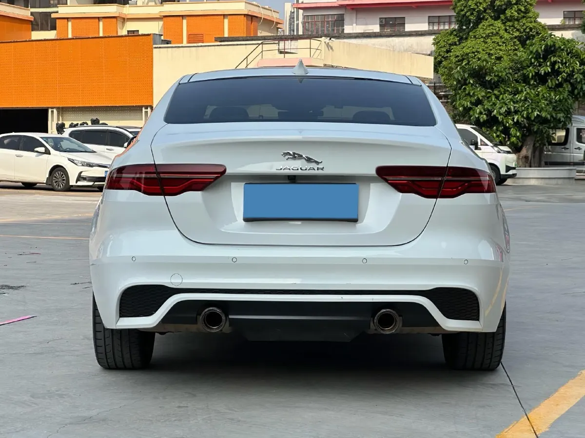 2021 Jaguar XEL 2.0T 250HP L4 8AT,autocango,china used car exporter,china ev exporter,chinese used car exporter,chinese used ev exporter