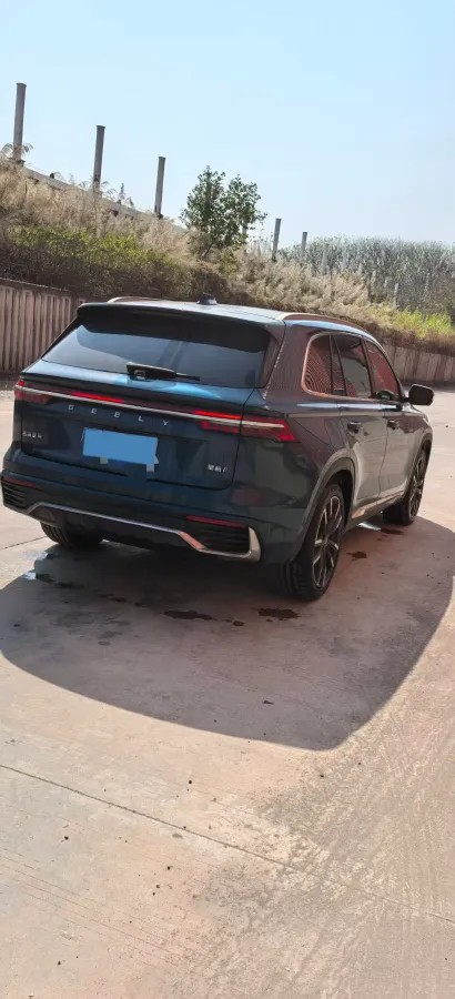 2021 Geely Monjaro 2.0T 218HP L4 7DCT,autocango,china used car exporter,china ev exporter,chinese used car exporter,chinese used ev exporter