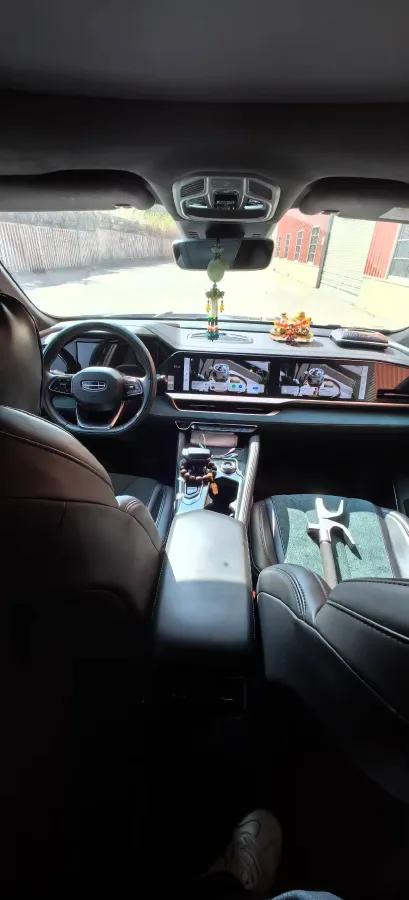 2021 Geely Monjaro 2.0T 218HP L4 7DCT,autocango,china used car exporter,china ev exporter,chinese used car exporter,chinese used ev exporter