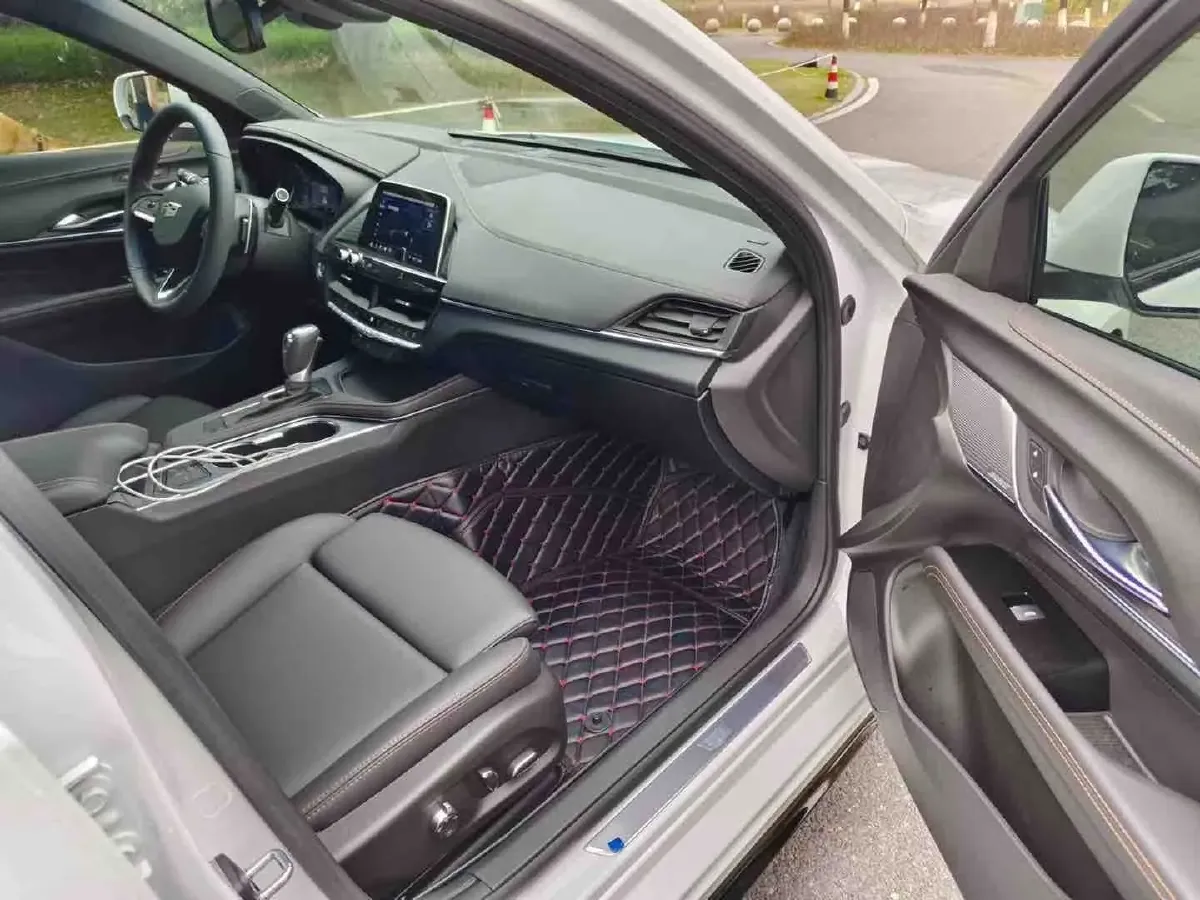 2022 Cadillac CT4 2.0T 237HP L4 8AT,autocango,china used car exporter,china ev exporter,chinese used car exporter,chinese used ev exporter