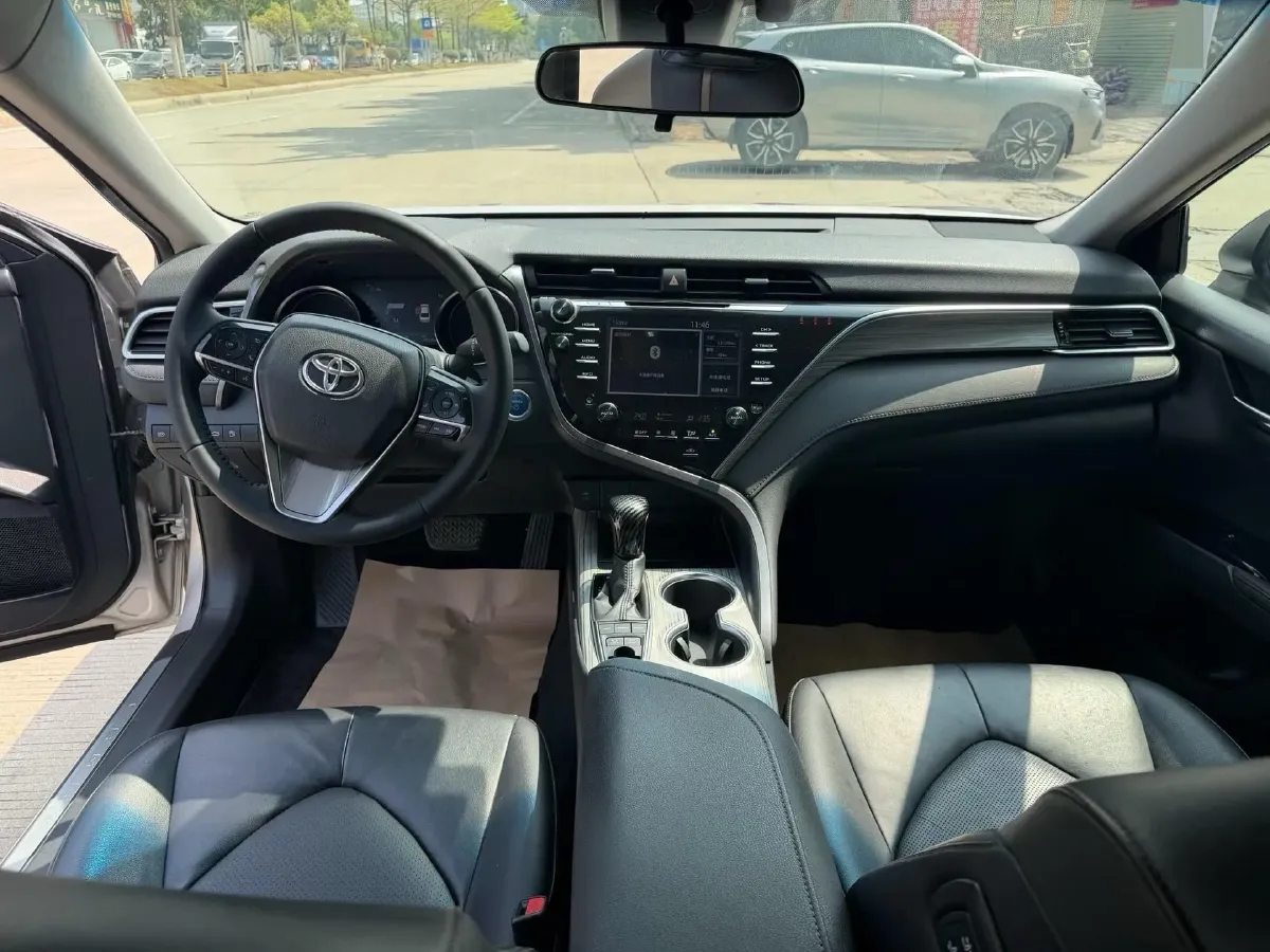 2018 Toyota Camry 2.5L 178HP L4 E-CVT Hybrid,autocango,china used car exporter,china ev exporter,chinese used car exporter,chinese used ev exporter