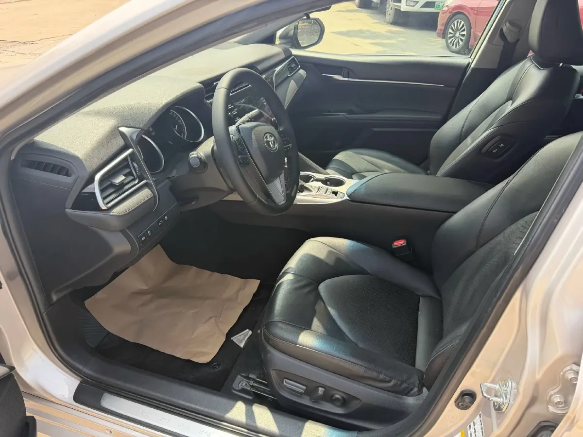 2018 Toyota Camry 2.5L 178HP L4 E-CVT Hybrid,autocango,china used car exporter,china ev exporter,chinese used car exporter,chinese used ev exporter