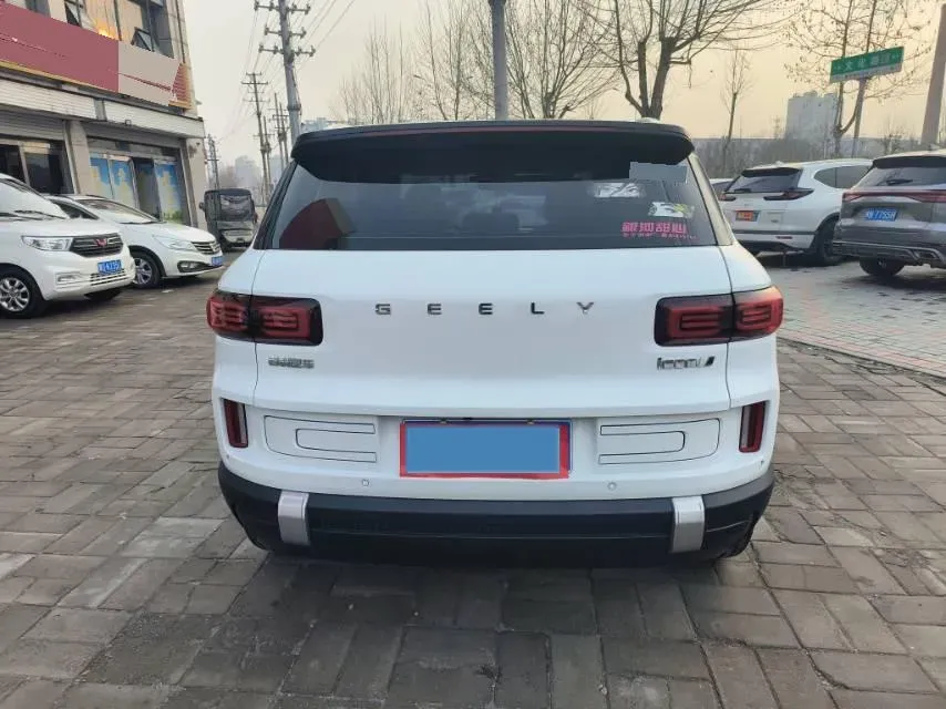 2023 Geely ICON 1.5T 181HP L4 7DCT,autocango,china used car exporter,china ev exporter,chinese used car exporter,chinese used ev exporter