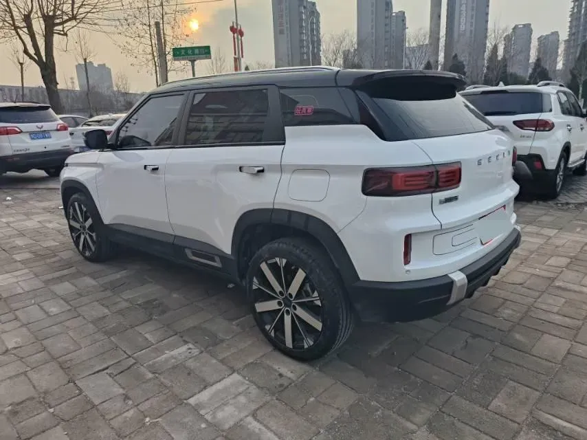 2023 Geely ICON 1.5T 181HP L4 7DCT,autocango,china used car exporter,china ev exporter,chinese used car exporter,chinese used ev exporter